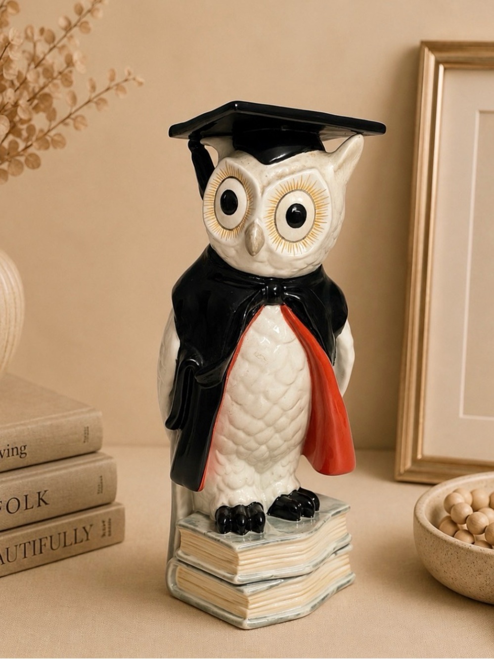 Vintage Mottahedeh Graduation Ceramic Owl from Italy Hand Painted